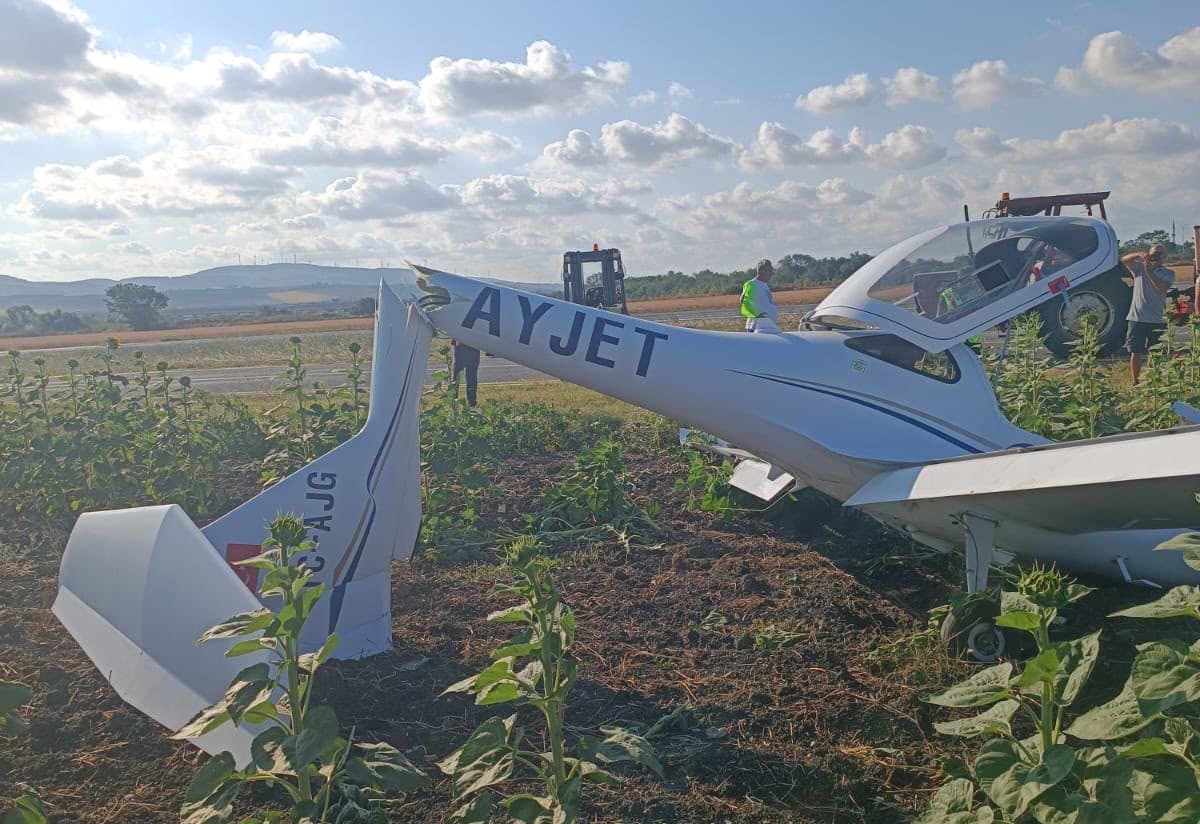 Çatalca'da eğitim uçağı sert iniş yaptı: Öğrenci pilot hafif yaralandı