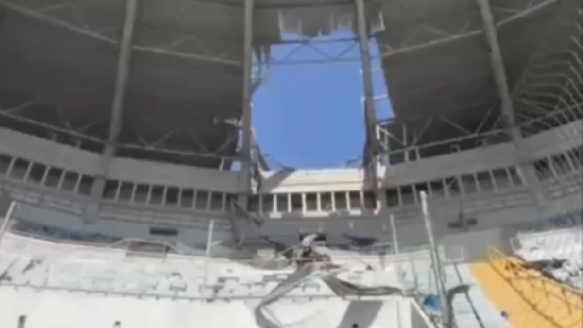 Müsabaka öncesi stadyumda bombalı saldırı: Çok sayıda ölü ve yaralı