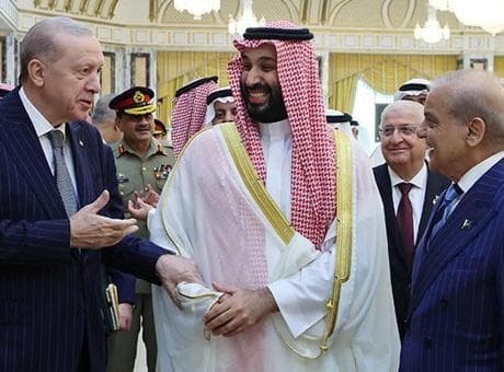 Suudi Arabistan'dan Mekke Savunma Anlaşması'na ilk yorum: 'Bölgesel güvenlik için güç birliği'