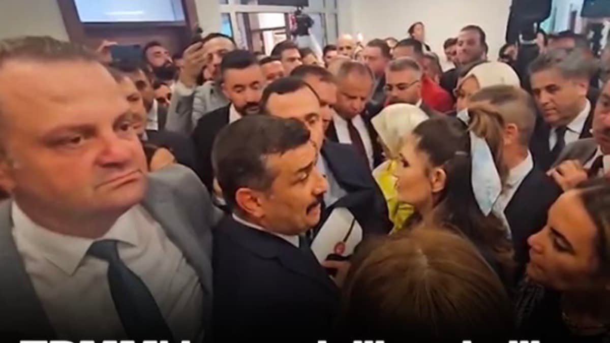 TBMM'de yaşanan izdihamda milletvekilleri ezilme tehlikesi atlattı