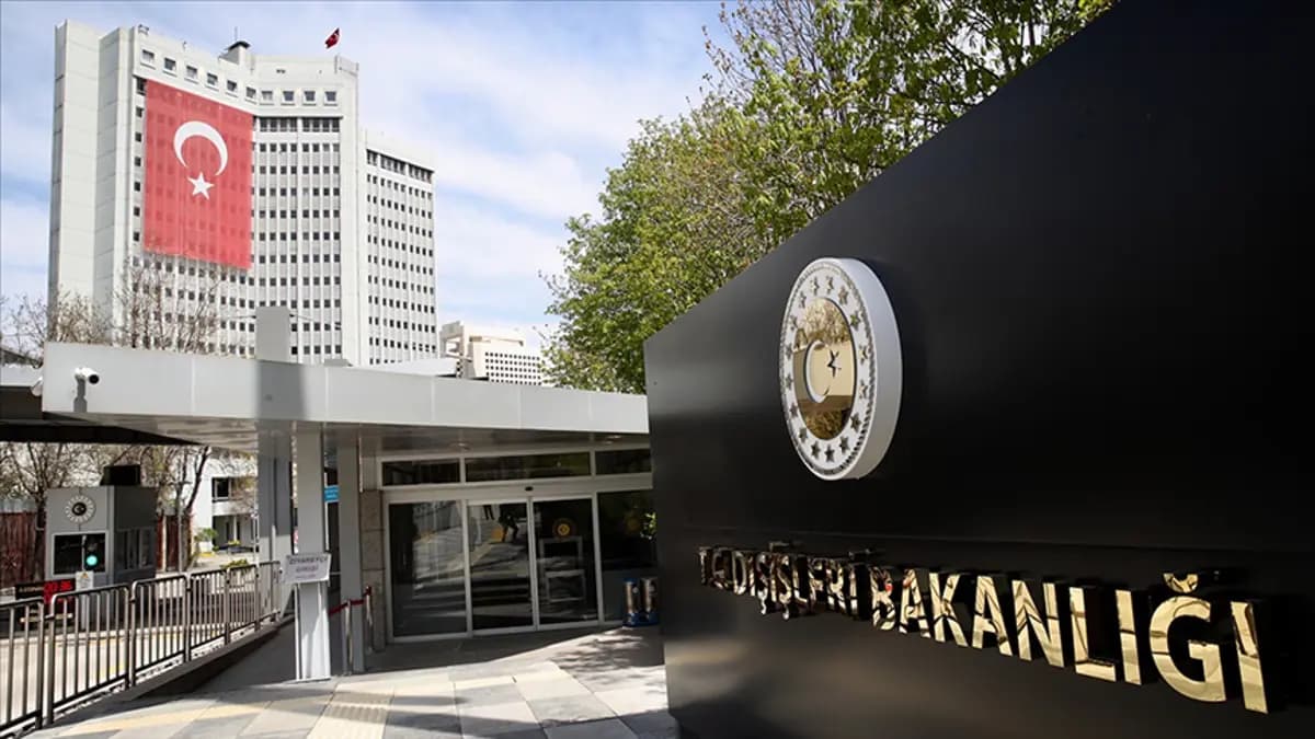 Dışişleri'nden Yunanistan'ın turizm çerçevesine net mesaj: 'Hukuki bağlayıcılığı yok'