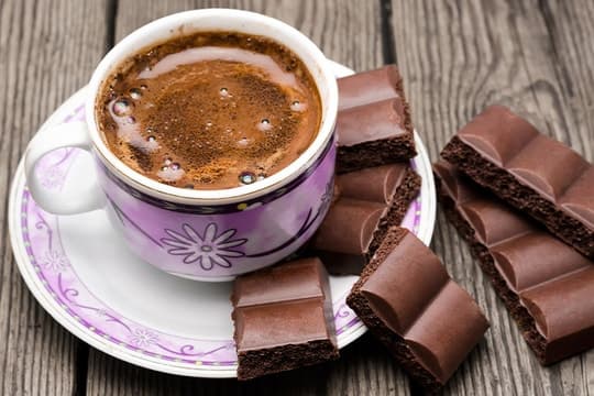 Kahve ve çikolata severlere kötü haber: Fiyatlar ateş pahası olacak