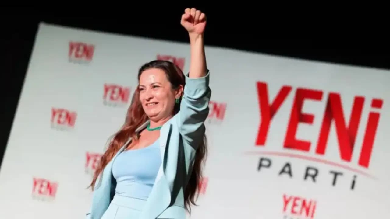 YENİ Parti Manisa İl Başkanı İlksen Özalper gözaltına alındıktan sonra tutuklandı