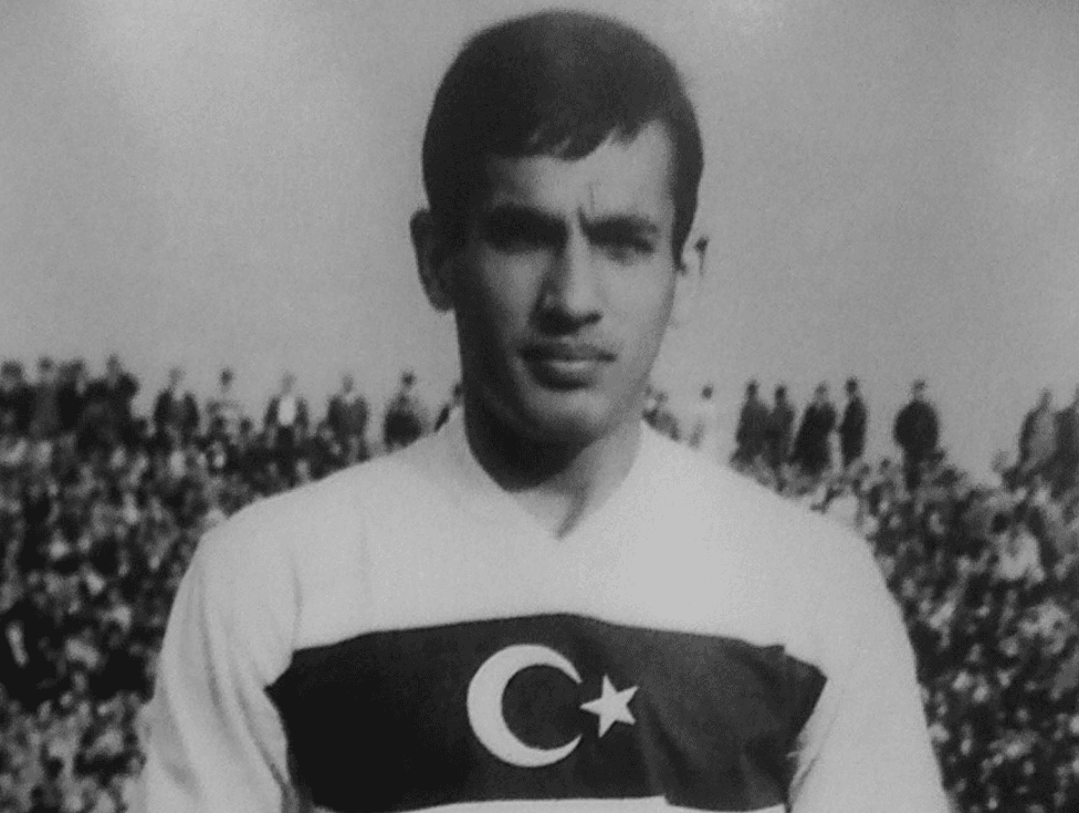 Eski milli futbolcu Haluk Erdem hayata gözlerini yumdu