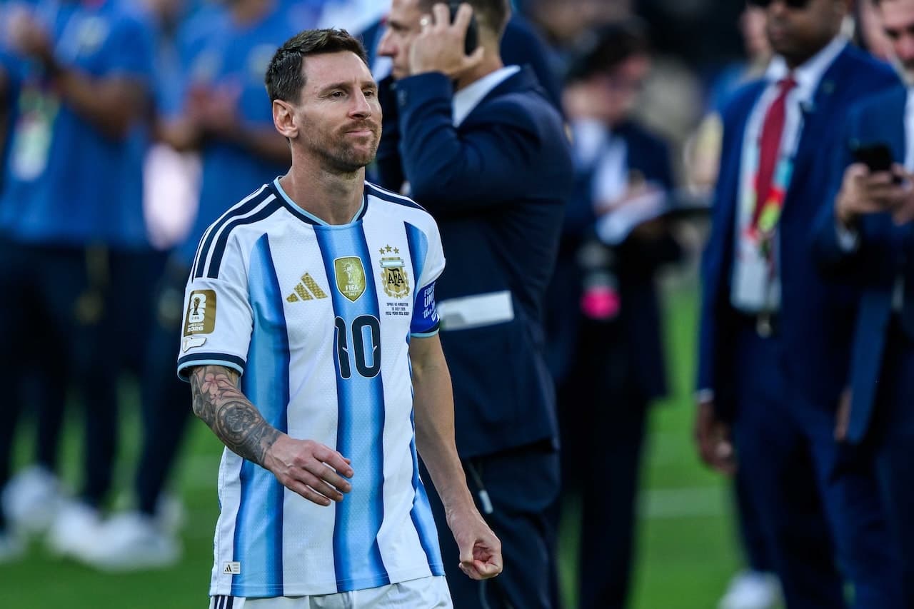 Messi'nin Kara Günü: Yıldız Futbolcu Zor Bir Süreçten Geçiyor