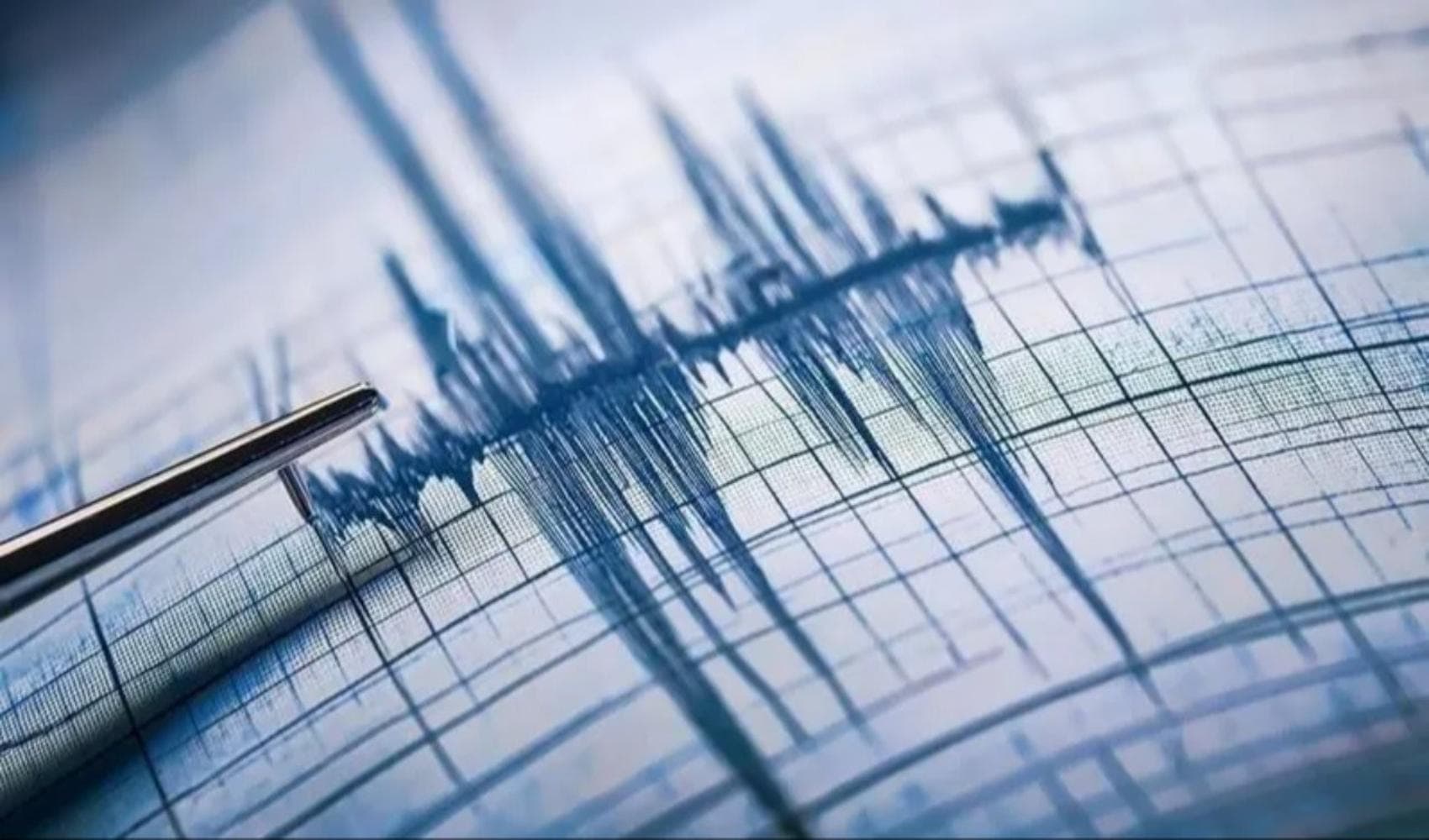 Gaziantep sallandı: Gece yarısı deprem korkuttu