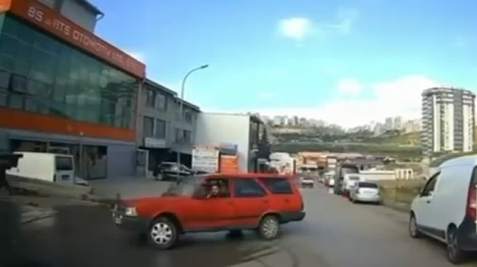 Ankara'da trafikte drift yapan 11 kişi gözaltına alındı