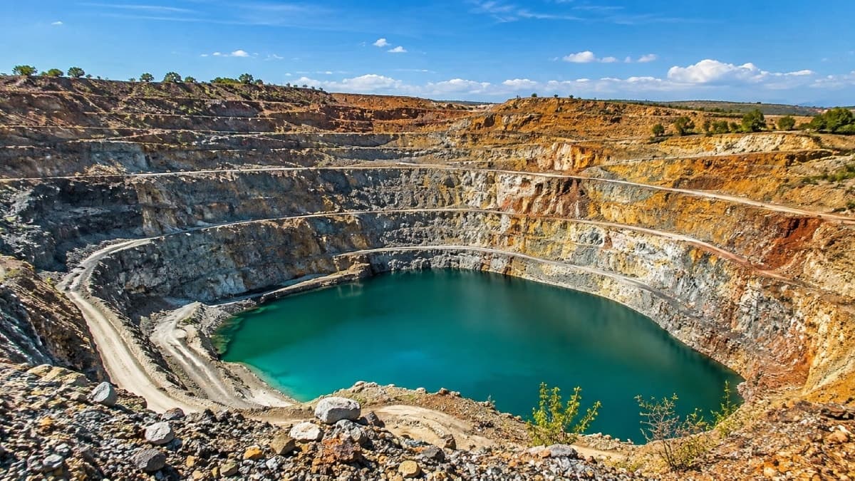 Türkiye'nin enerji geleceği için kritik hamle: 17 bin tonluk uranyum yatağında 47 noktada sondaj başlıyor