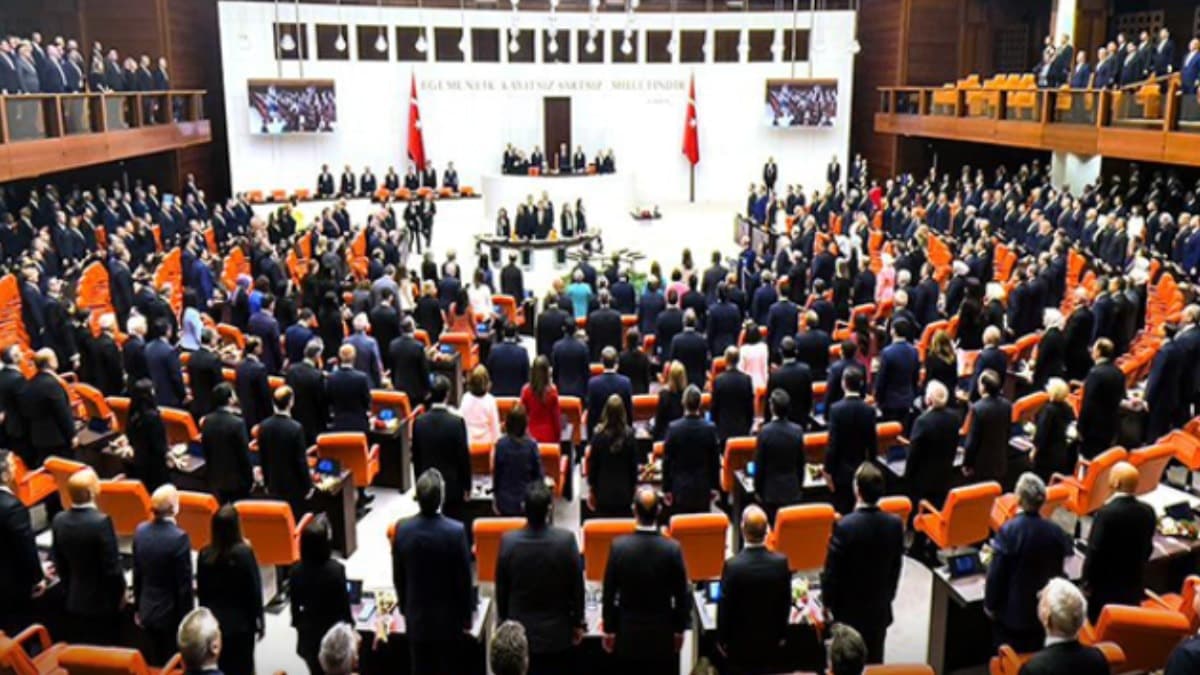 Tarihi günde kaç milletvekili 'evet' diyecek?