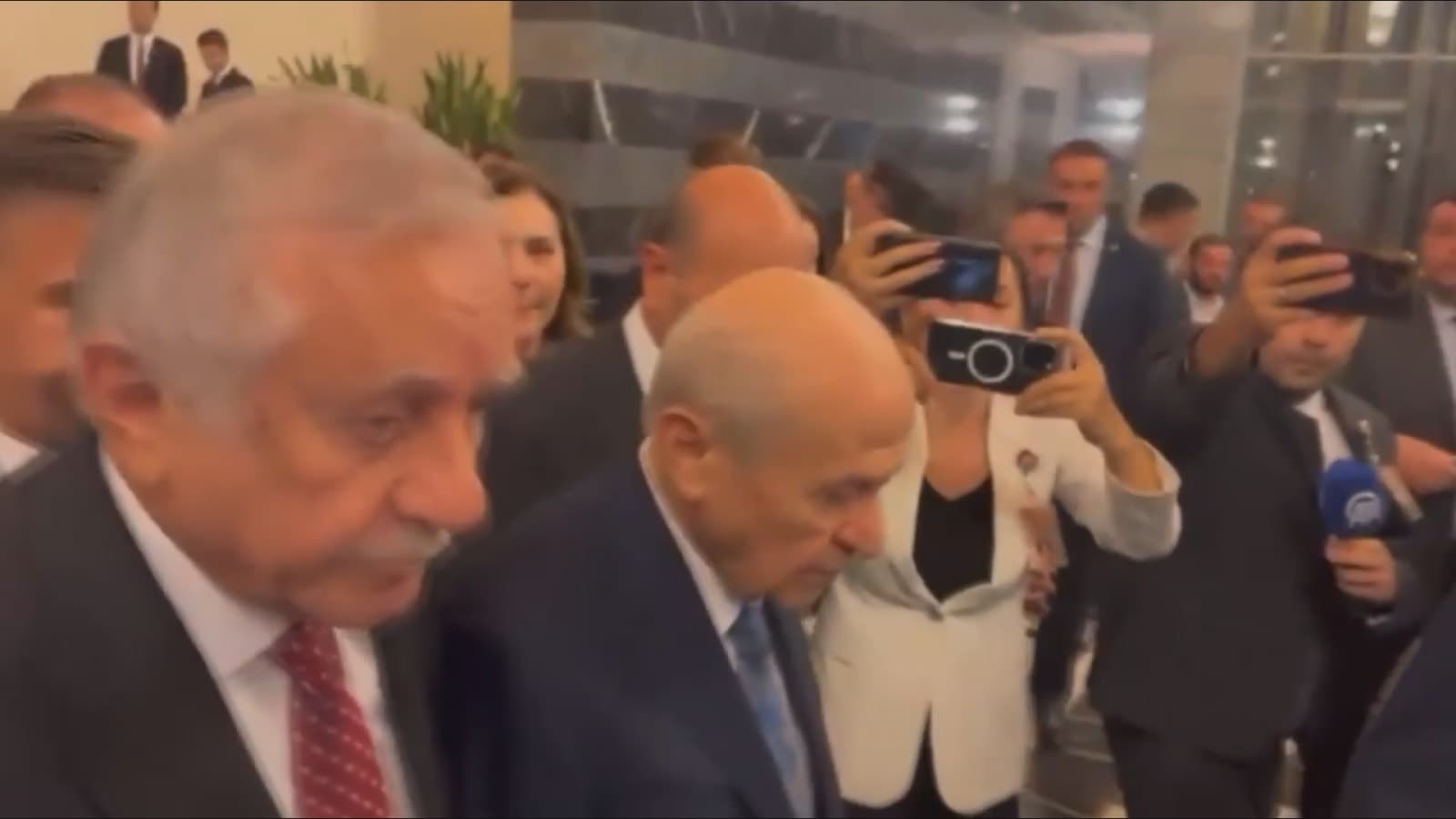 Spor Çerçeve Yasası Meclis'ten Geçti: Bahçeli'den 'Hayırlı Olsun' Mesajı