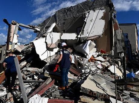 Kolombiya'yı 7.4'lük deprem vurdu: Can kaybı 132'ye yükseldi, hastaneler hizmet dışı