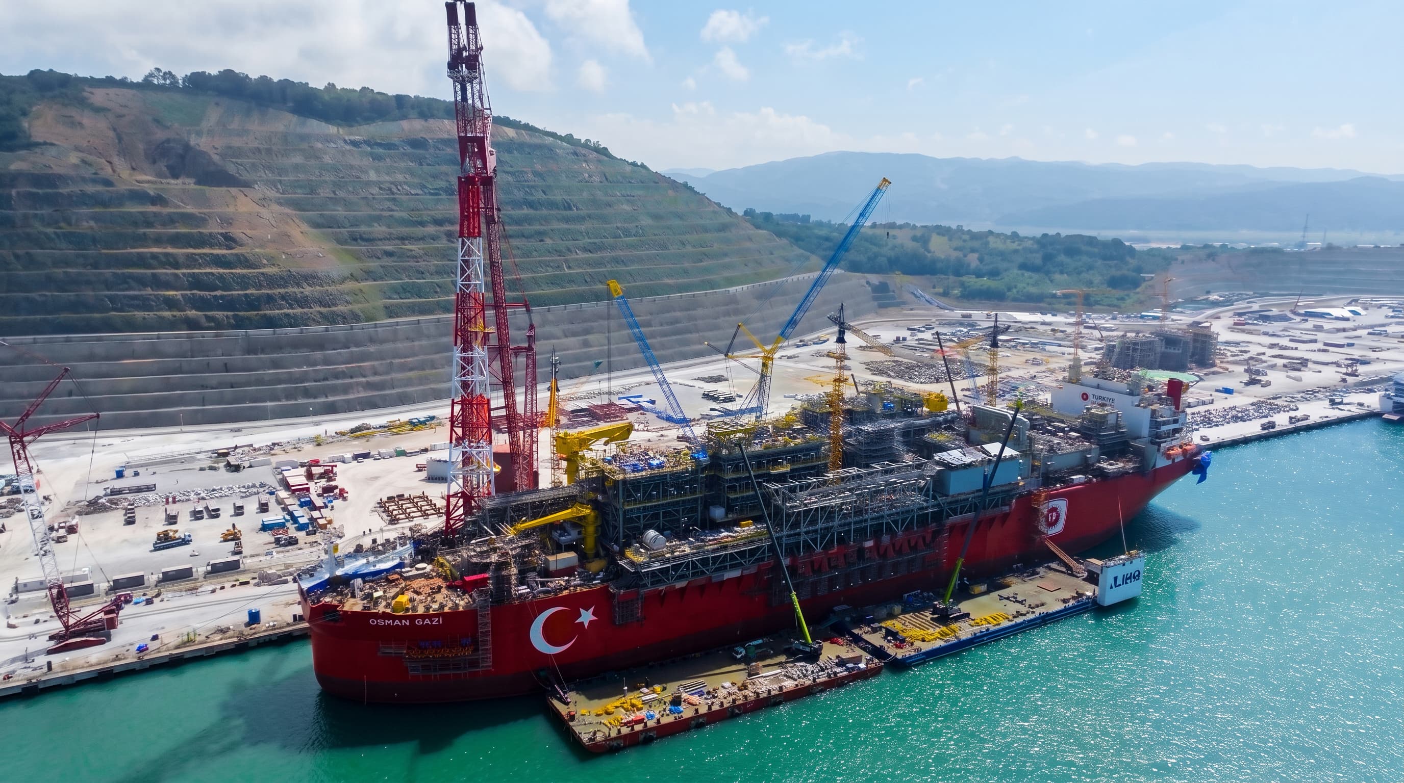 Osman Gazi platformunda kritik montaj tamamlandı: Karadeniz'deki gaz üretimi ikiye katlanacak