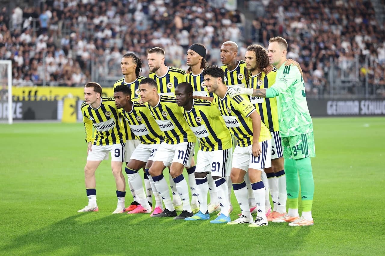 Fenerbahçe'nin Play-Off Rakibi Netleşti: Heyecanla Beklenen Eşleşme ve Maç Takvimi