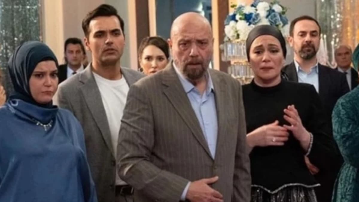 Kızılcık Şerbeti'nde veda dalgası: Yapımcı final kararını duyurdu