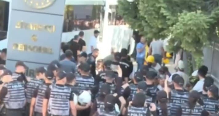 Haklarını Arayan Madenciler, AKP Mitinginde Üçüncü Kez Gözaltına Alındı