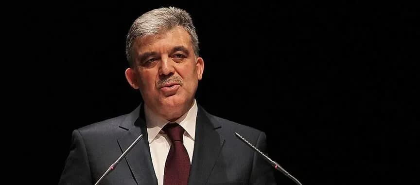 Abdullah Gül'den AKP'ye 'Yeni Anayasa' Çağrısı: 'Bu Fırsat Kaçırılmamalı'