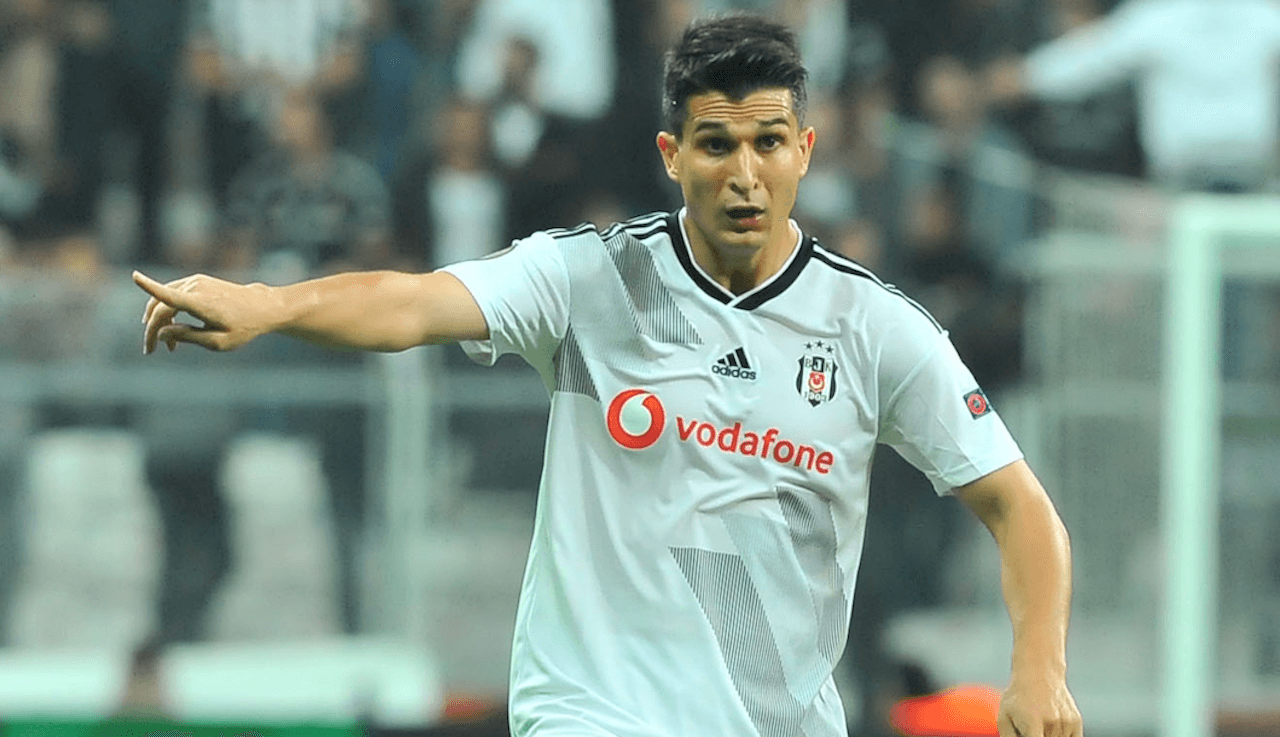 Necip Uysal, Eyüpspor karşılaşmasıyla futbolculuk kariyerine son noktayı koyacak