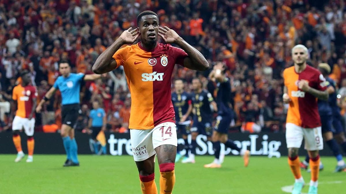 Galatasaray'la sözleşme uzatılmadı: Premier Lig devi transfer için devrede