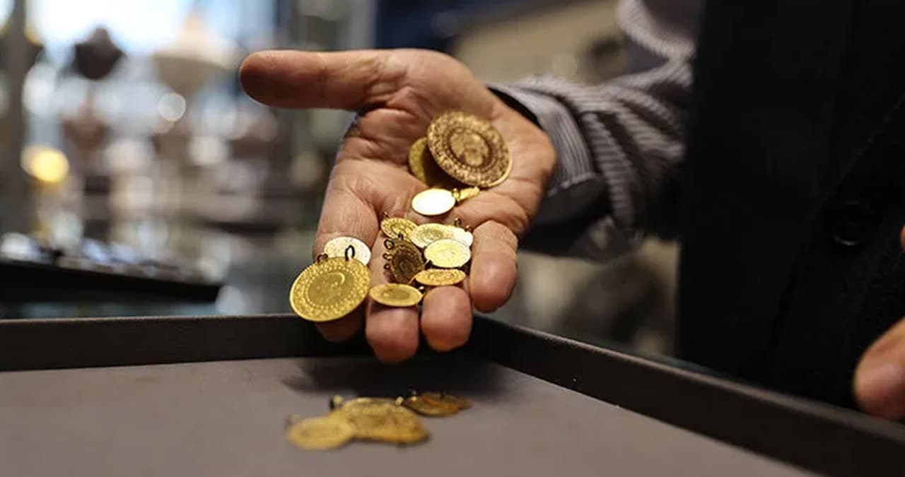 Dünya devi bankadan dikkat çeken altın tahmini: Alım için kritik aralık belirlendi