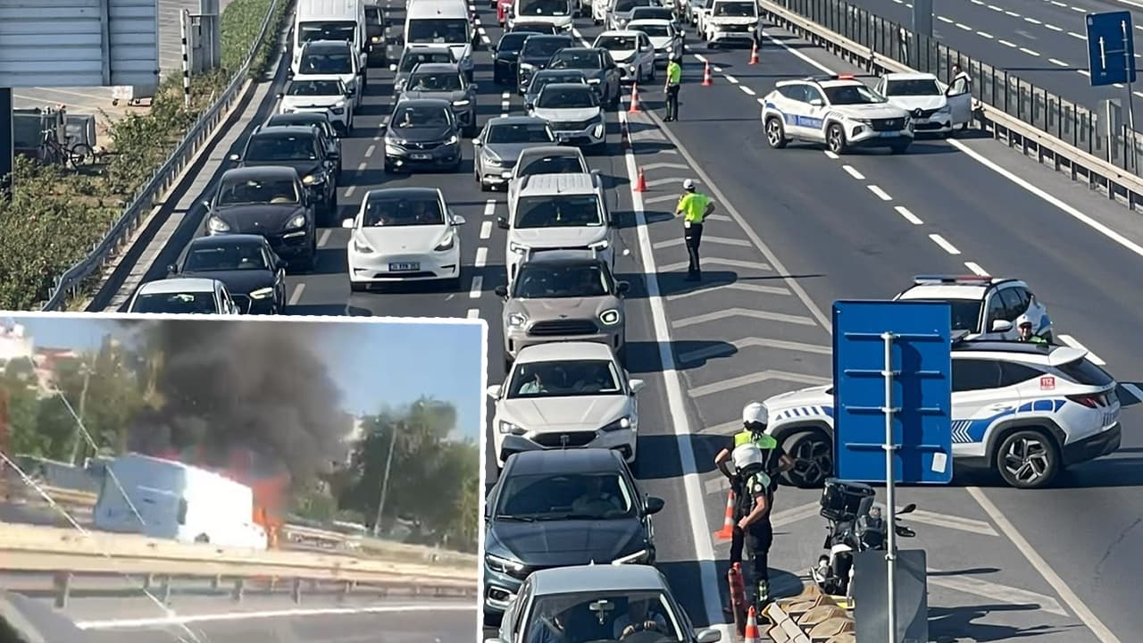 Fatih'te Sahil Yolunda Araç Yangını: Avrasya Tüneli İstikameti Trafiğe Kapatıldı