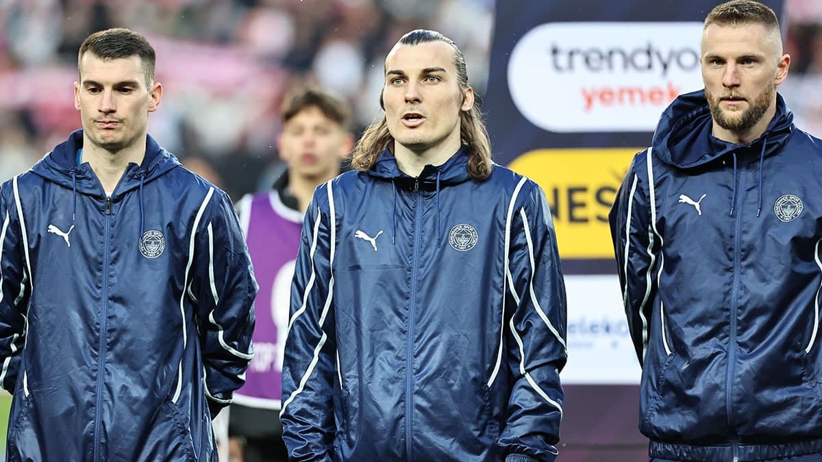 Fenerbahçe'nin kadro dışı bıraktığı yıldıza Barcelona kancası