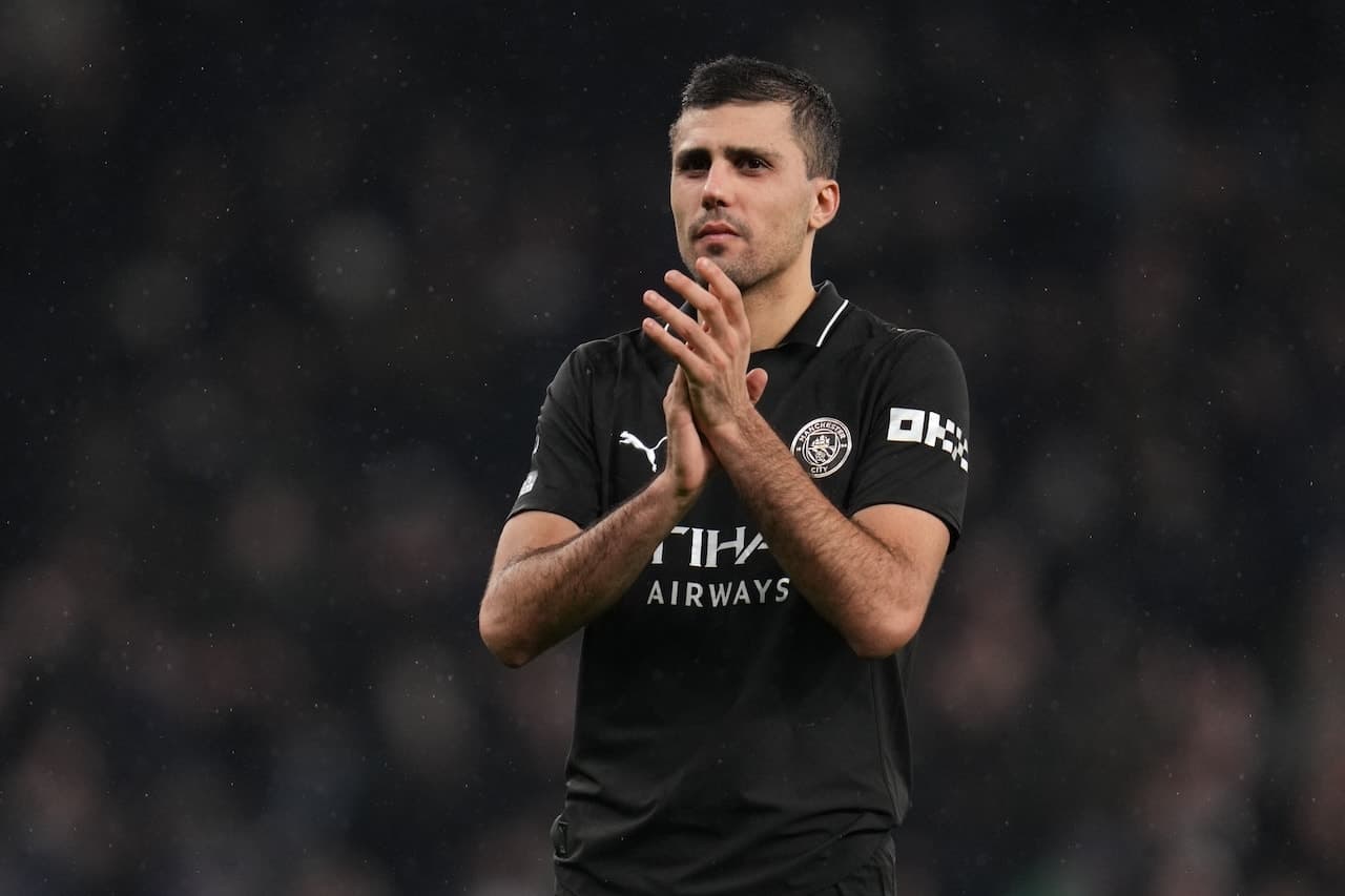 Yılın transfer bombası patladı: Rodri, Barcelona'ya imzayı attı