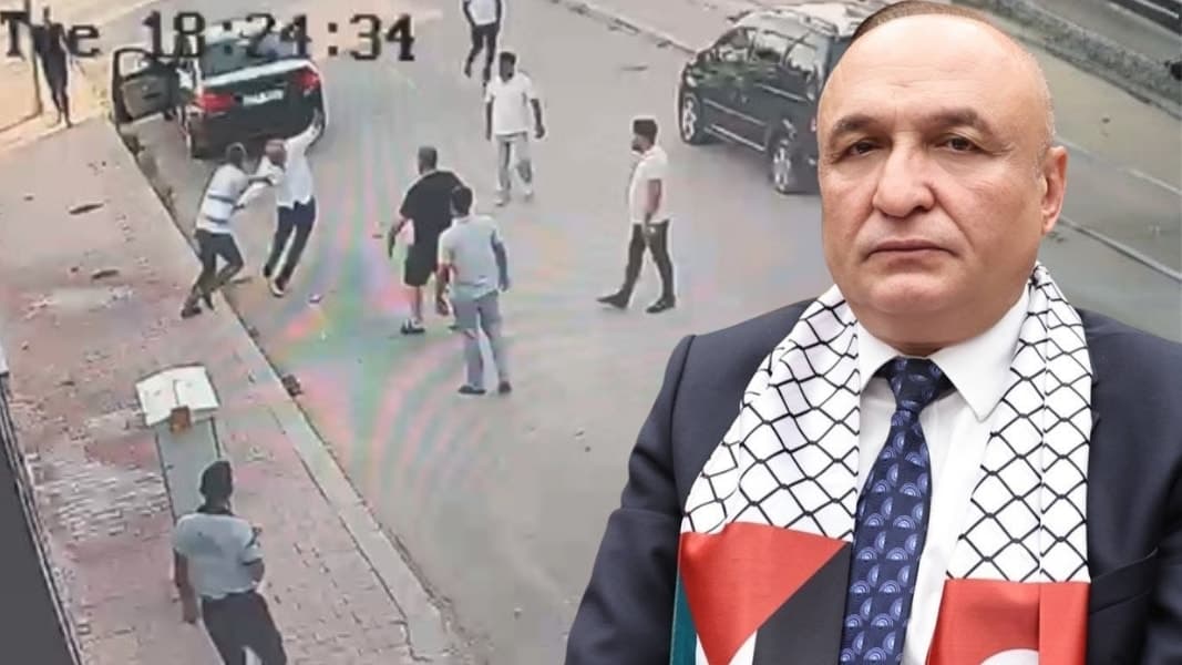 AK Parti Milletvekili Melih Meriç'e bıçaklı saldırı: O anlar kamerada