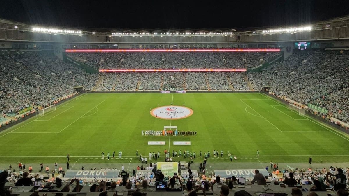 Bursaspor, 1. Lig'de fırtına gibi esiyor