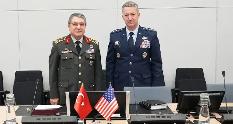 Bayraktaroğlu ABD'li mevkidaşıyla görüştü