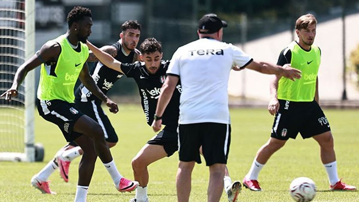 Beşiktaş, Zalgiris maçı öncesi son antrenmanını gerçekleştirdi
