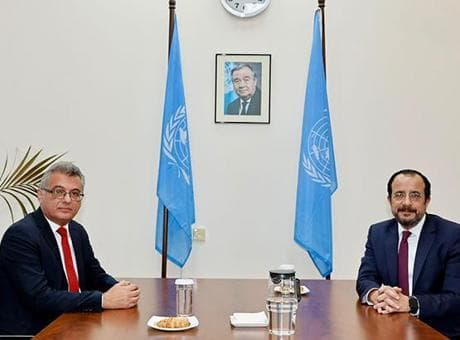 Erhürman, BM ara bölgesinde Hristodulidis ile bir araya geldi: Görüşme 1 saat sürdü