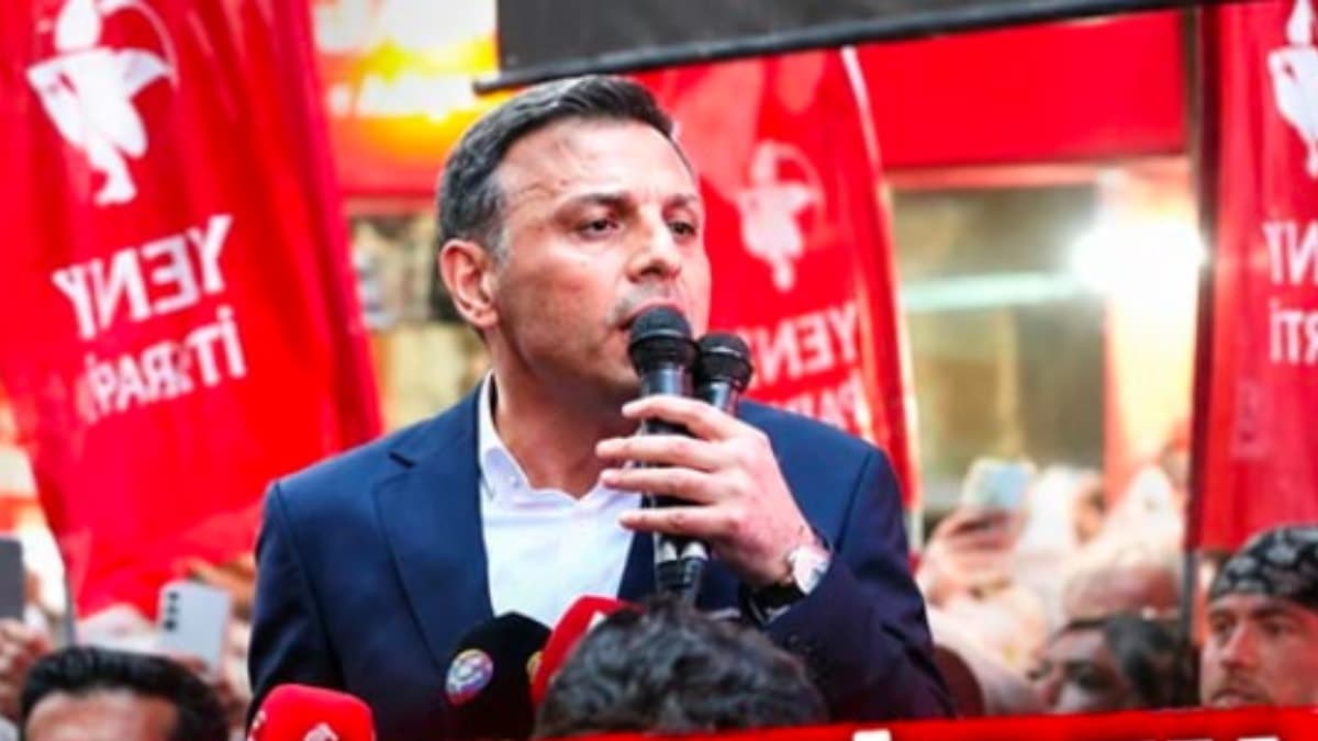 Özgür Çelik'ten Üsküdar ile ilgili sert açıklama: İsim vererek suç duyurusunda bulundu