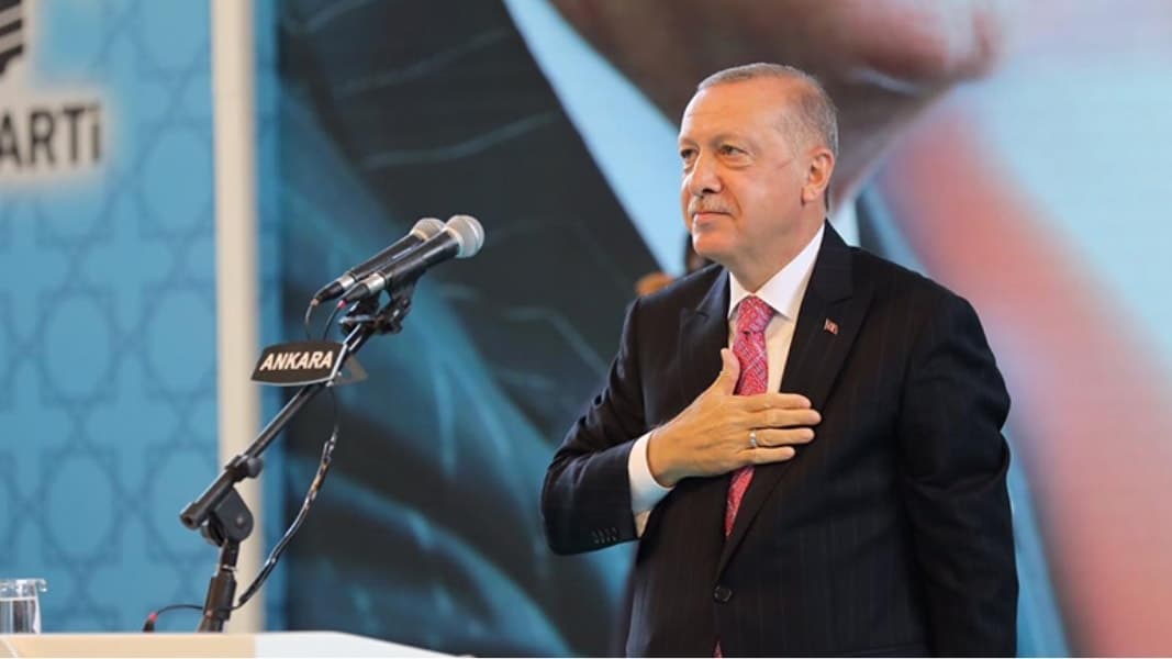 AKP'ye katılan 4 belediye başkanı: 3'ü CHP'den ayrıldı