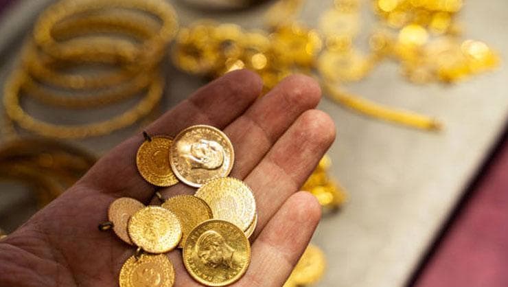 Altın Fiyatları Kritik Eşiğe Geldi: Uzmanlardan Dikkat Çeken Tahmin