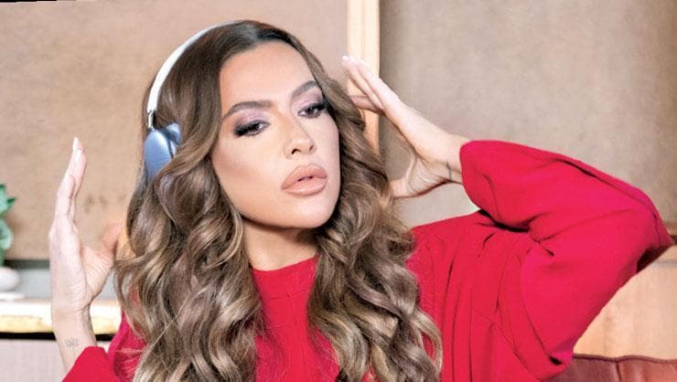 Hadise'nin 'Ara Beni' Şarkısı Global Listede Tarihi Başarı Elde Etti