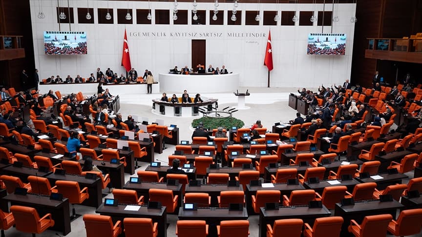 Meclis'te kritik pazartesi. Terörsüz Türkiye teklifi Genel Kurul'da