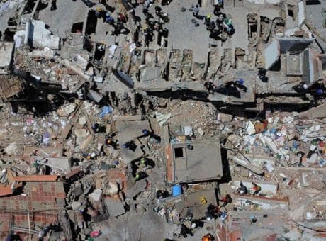 Kolombiya'da 7,4'lük deprem: Can kaybı 230'u aştı, 3 günlük ulusal yas ilan edildi