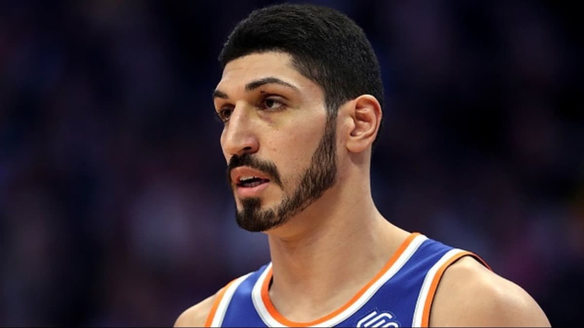 NBA'li Enes Kanter'den dikkat çeken başvuru: 'Kadın olmak' için harekete geçti