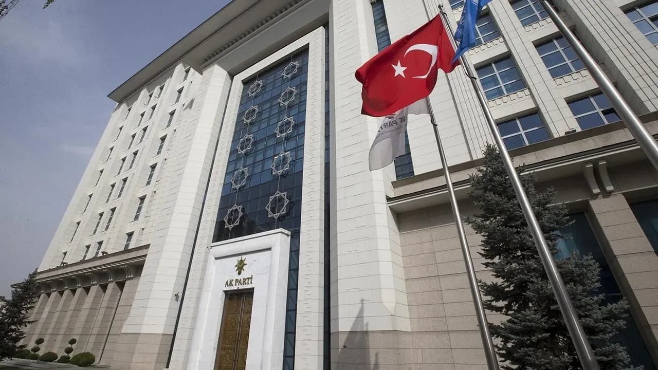 Ankara'da 3 ilçe için AKP iddiası: Kulislere yansıyan isimler merak konusu oldu