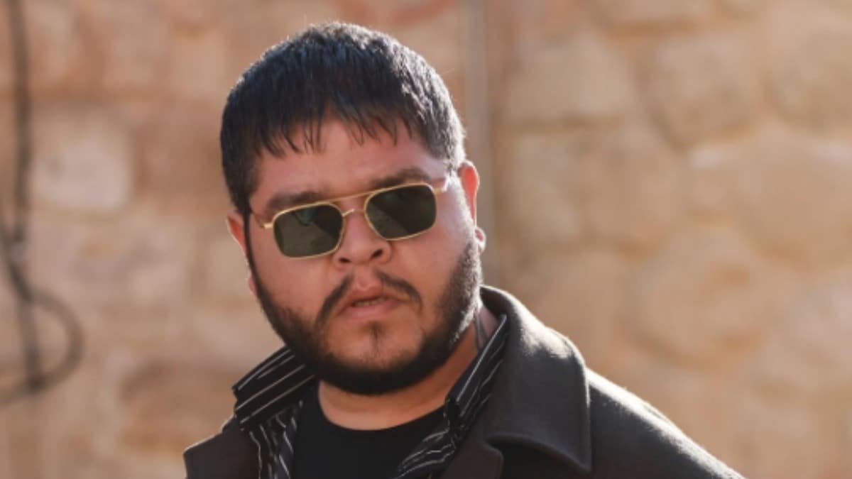Uzak Şehir'in Kadir'i Burak Şafak'tan sürpriz nişan: Sevgilisi ilk kez görüntülendi