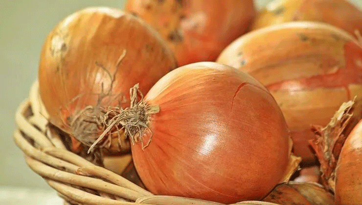 Ticaret Bakanlığı'ndan Kuru Soğan Fiyatlarına Kritik Düzenleme! İşte Yeni Vergi Oranı